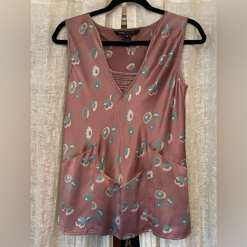 Marc Jacobs Flower Pattern Silk Blouse in Purple - Size 6